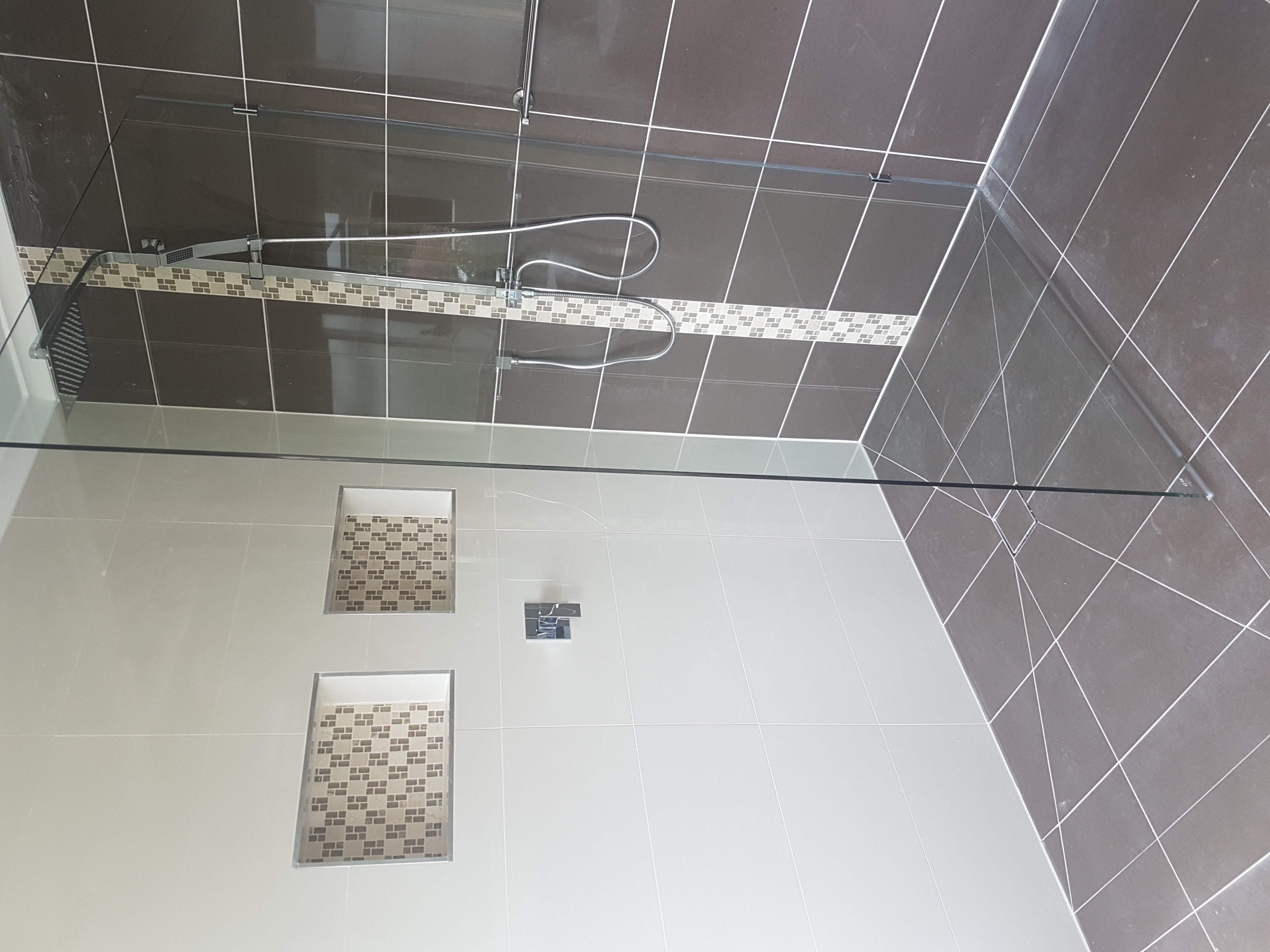 Melbourne Vic 3000 Tiling Service 30 45 Per M2 Or Hourly Rates From 45 100 Per Hour Local Tilers Available Now